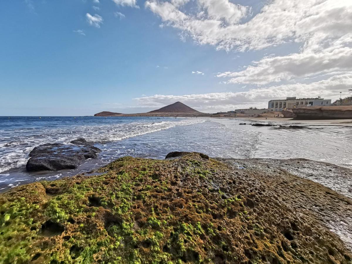 Home2Book Beachfront El Medano المظهر الخارجي الصورة