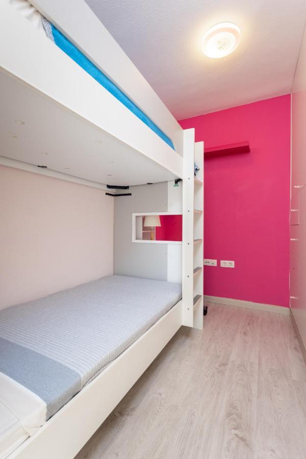 Home2Book Beachfront El Medano المظهر الخارجي الصورة