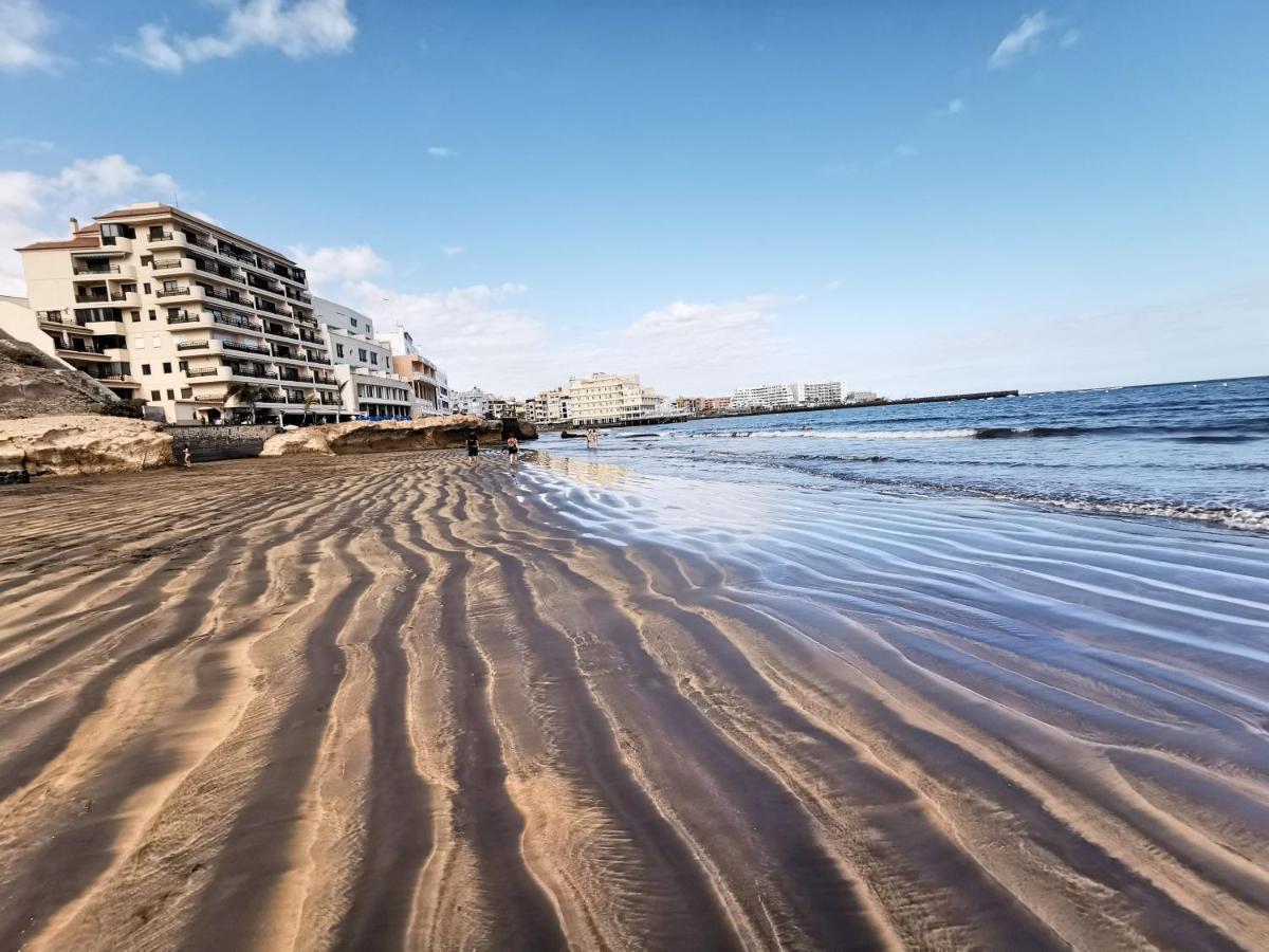 Home2Book Beachfront El Medano المظهر الخارجي الصورة